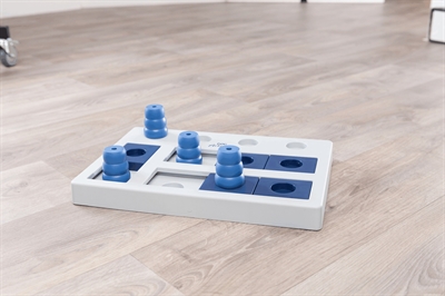 Trixie Dog Activity Chess Hondenspel 40x27 CM