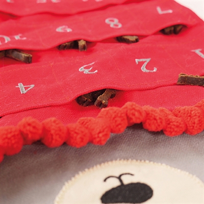 Cupid & Comet Advent Kalender Snuffelmat 39x2x53 cm voor honden