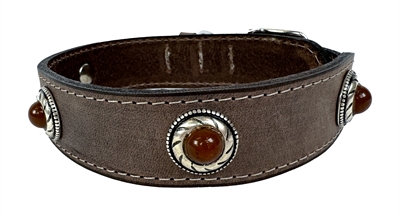 Sazzz Halsband Hond Boho Treasure Stone Vintage Leer Bruin 37-45x3,5 CM