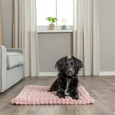 Trixie Ligmat Lonni Ribfluweel Roze 75x55 cm — Comfortabele rustplek voor je huisdier