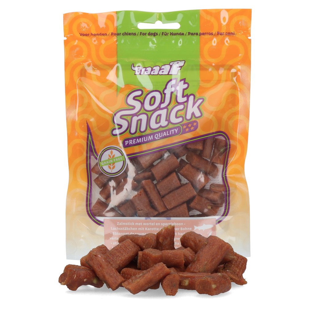 Braaaf Soft Snack Zalmstick met wortel en sperzieboon 85 g - afbeelding 1