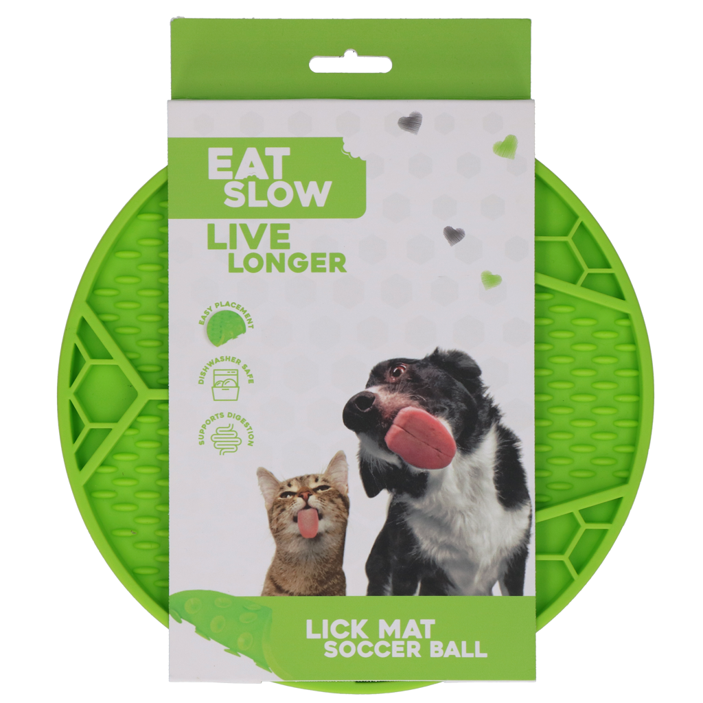 Eat Slow Live Longer Lick Mat Soccer Ball Groen Ø 22 cm - afbeelding 1
