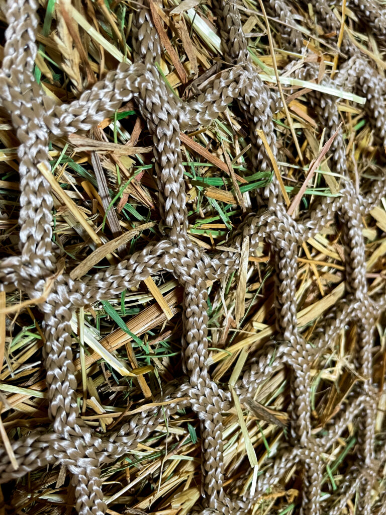 Hay Slow Feeder Net 2,5 kg (45 mm) - Hooinet voor Paarden - afbeelding 4