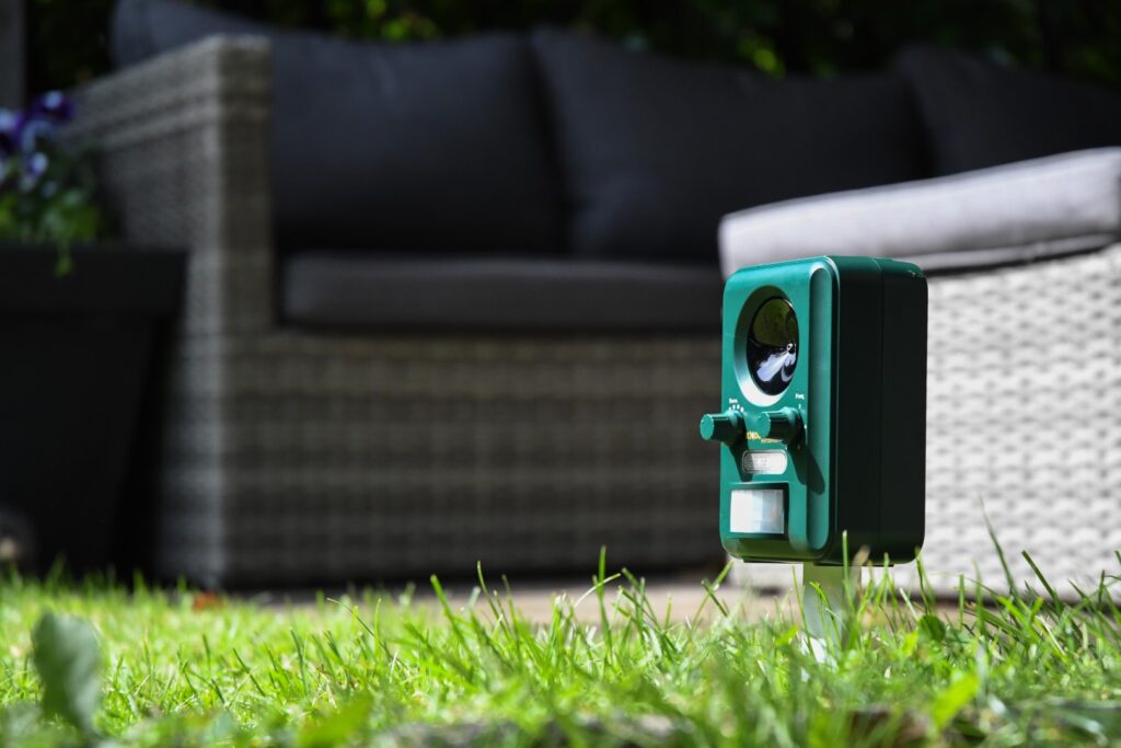 Knock Pest Dierenverjager Solar - Ultrasoon met Bewegingsmelder - afbeelding 4
