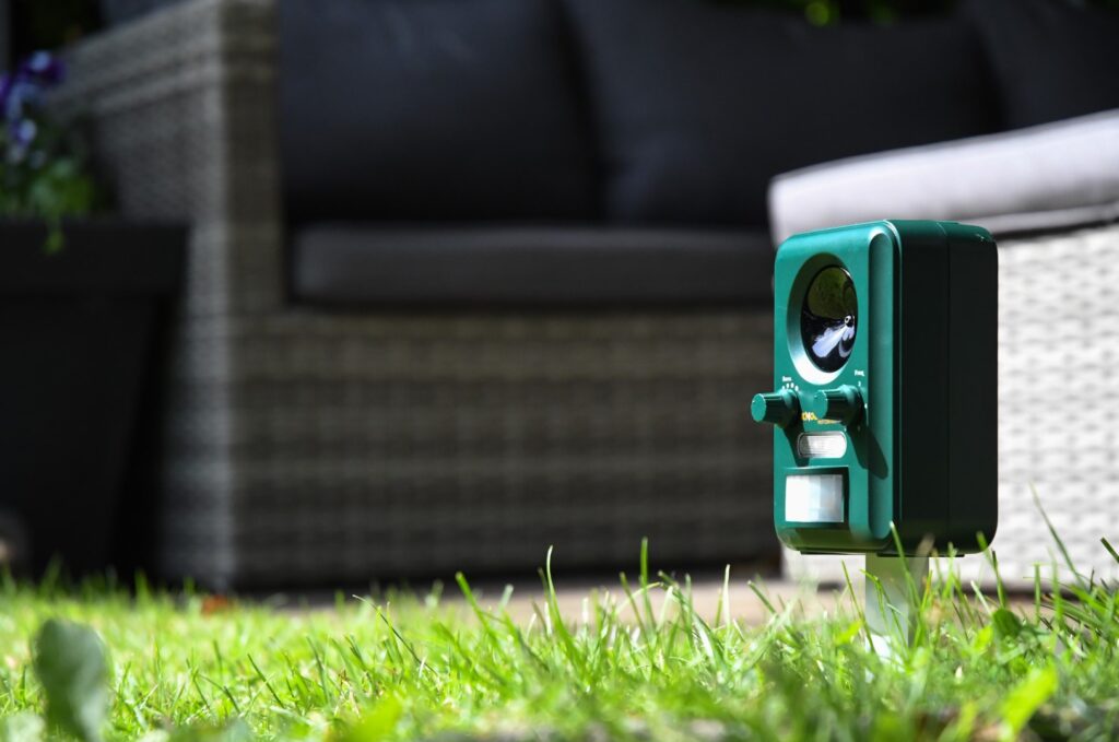 Knock Pest Dierenverjager Solar - Ultrasoon met Bewegingsmelder - afbeelding 5