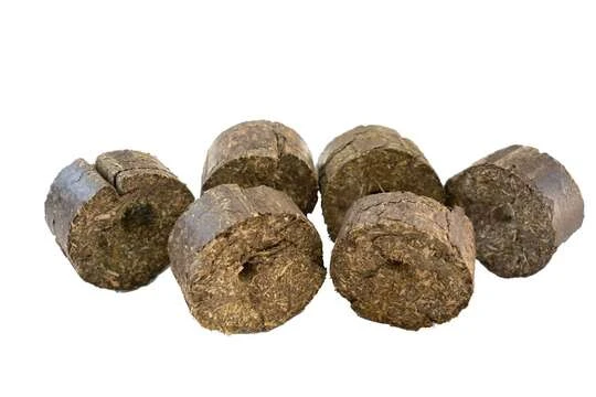 Lax Luzerne blok met gat 12,5 kg - Gezonde snack voor paarden - afbeelding 1