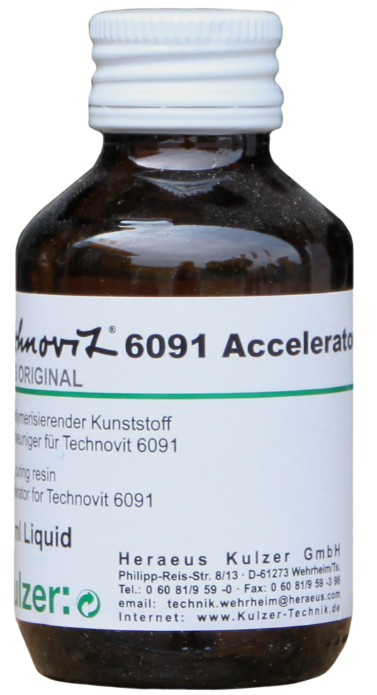 Kulzer Technovit 6091 Versneller 70 ml voor Klauwverzorging